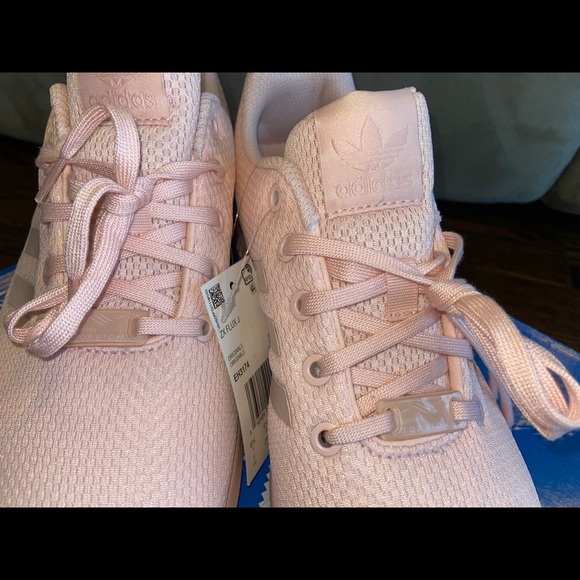 BRAND NEW Adidas pastel pink sneakers - Picture 3 of 5